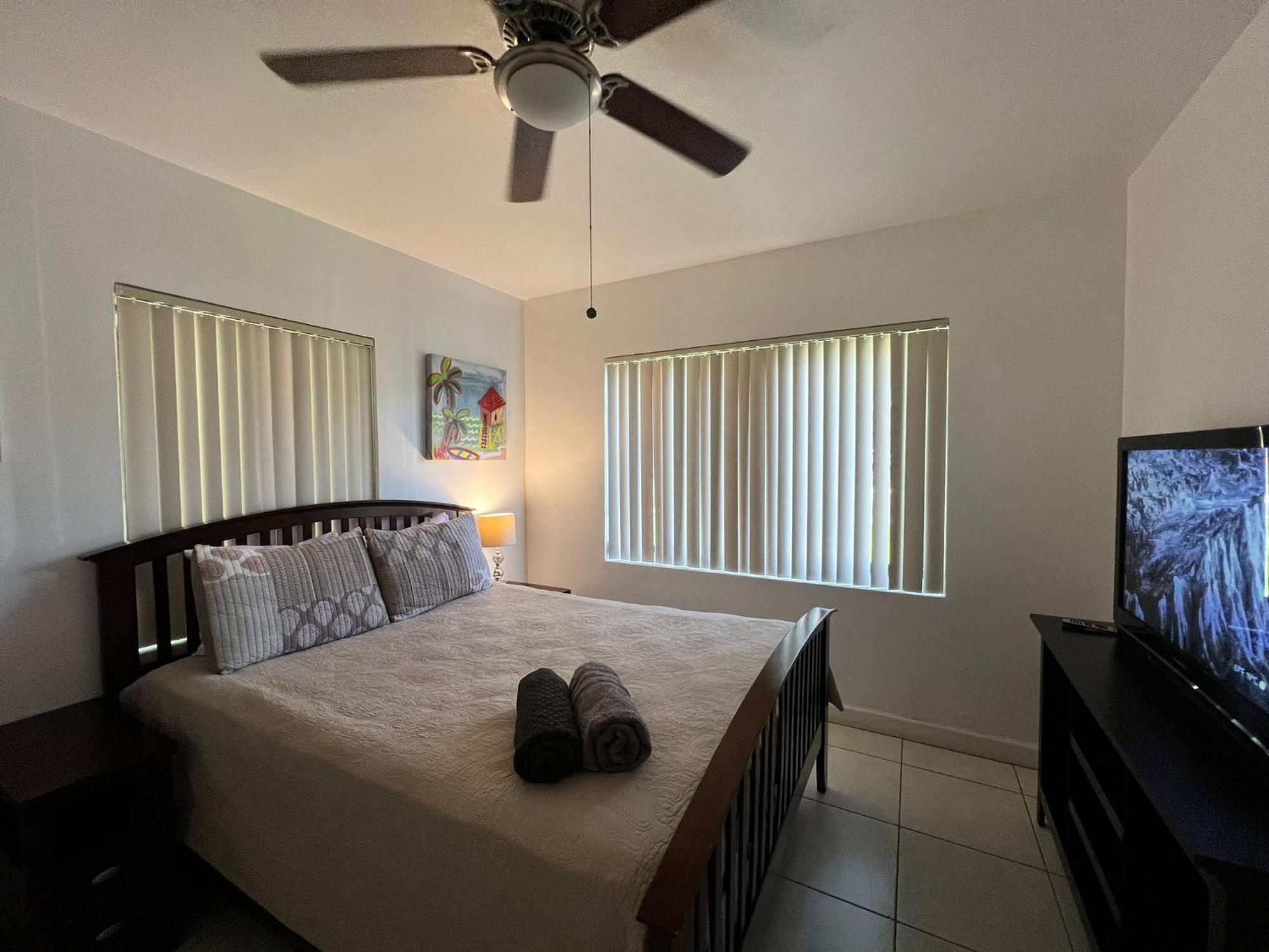Royal Poinciana Stay Miami Springs Bagian luar foto